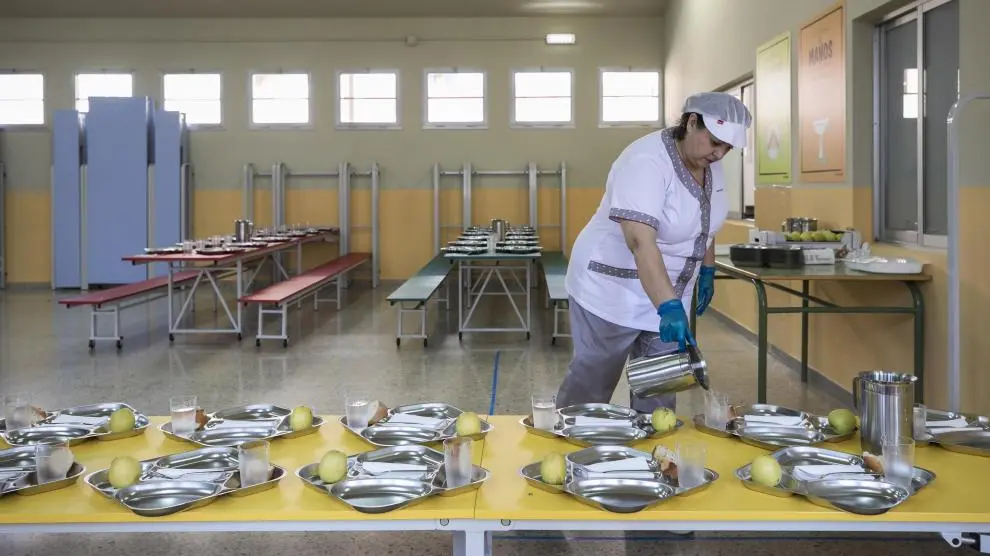 trabajo cocina colegios - Qué es auxiliar de cocina en Colombia